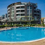 Apartamento Sunny Plaza Cozy With Terrace *