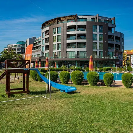 Sunny Plaza Cozy With Terrace Apartamento *