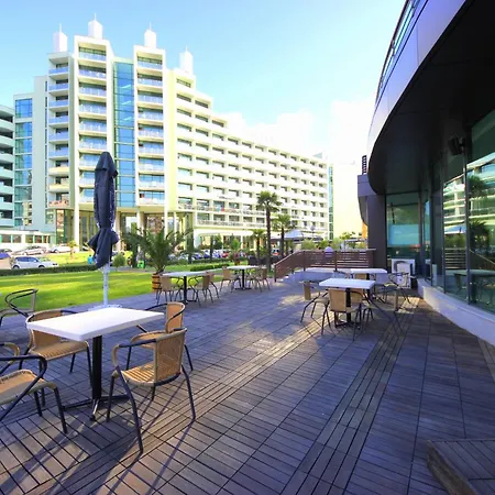Sunny Plaza Cozy With Terrace Apartamento *