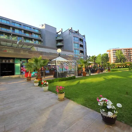 Apartamento Sunny Plaza Cozy With Terrace *